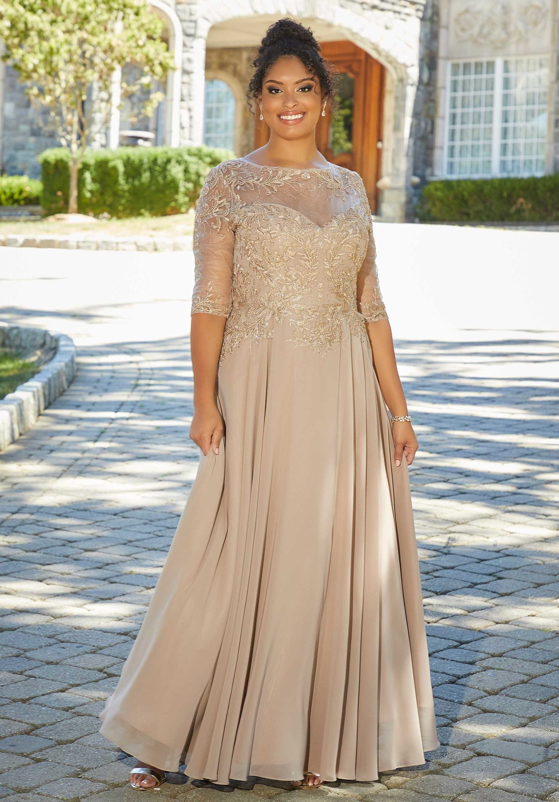 Novias Bridal | Beaded Embroidery On Net With Chiffon Skirt Mother of the Bride Dress Novias Bridal | Beaded Embroidery On Net With Chiffon Skirt Mother of the Bride Dress
