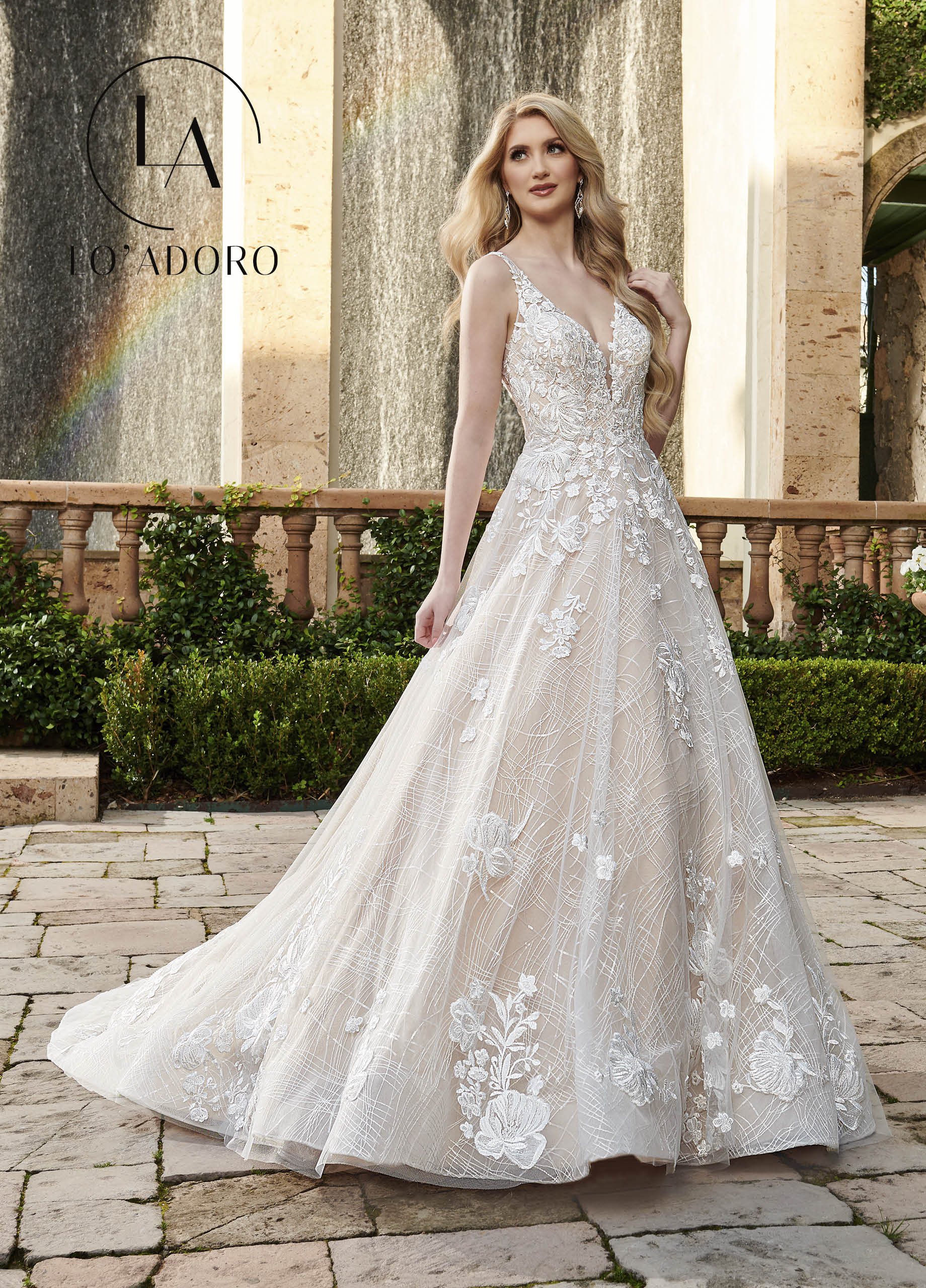 http://noviasbridal.com/cdn/shop/products/Bridal-Dresses-207432-1-1620401174.jpg?v=1674894309