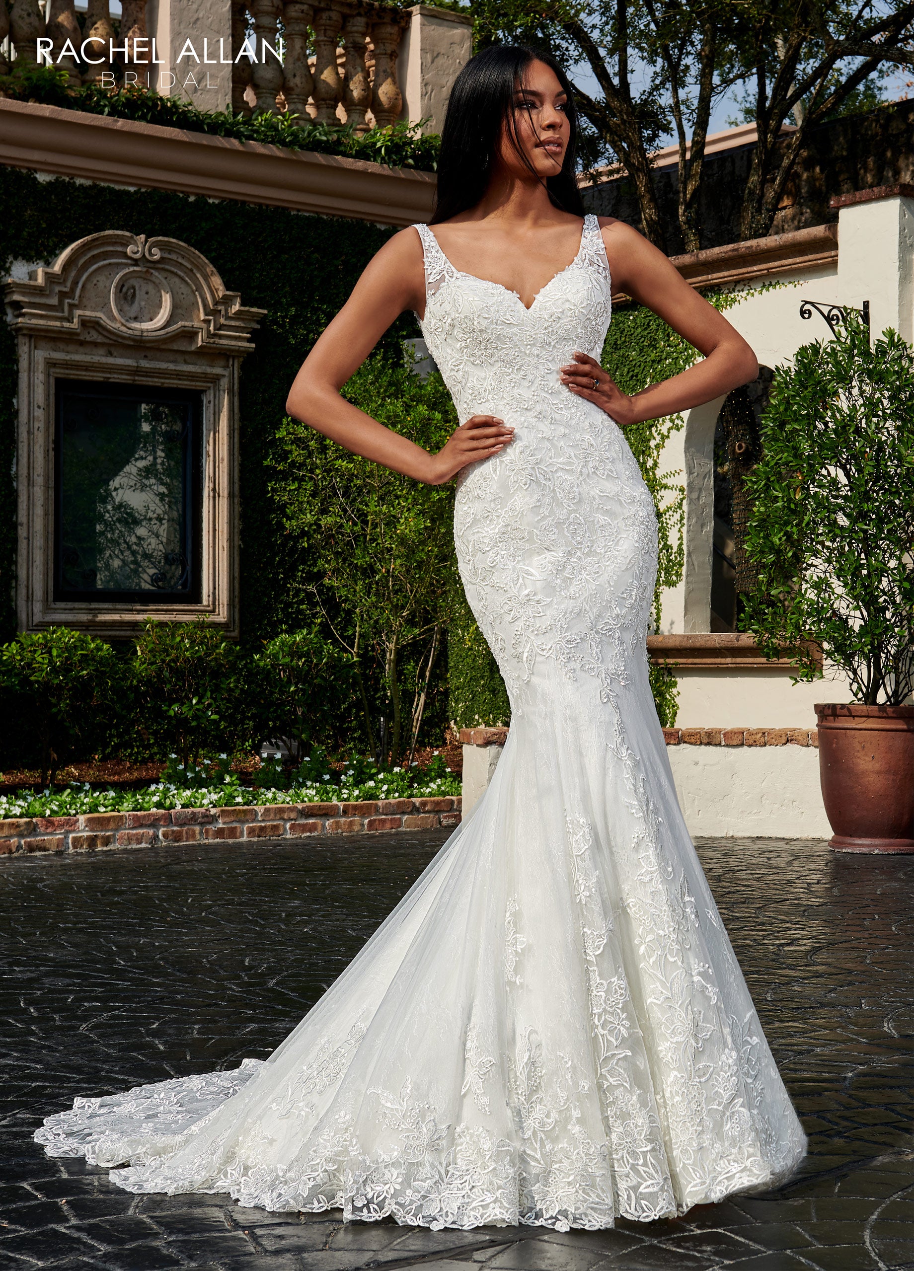 Novias Bridal  Heart Fit & Flare Florencia In Ivory Color Wedding
