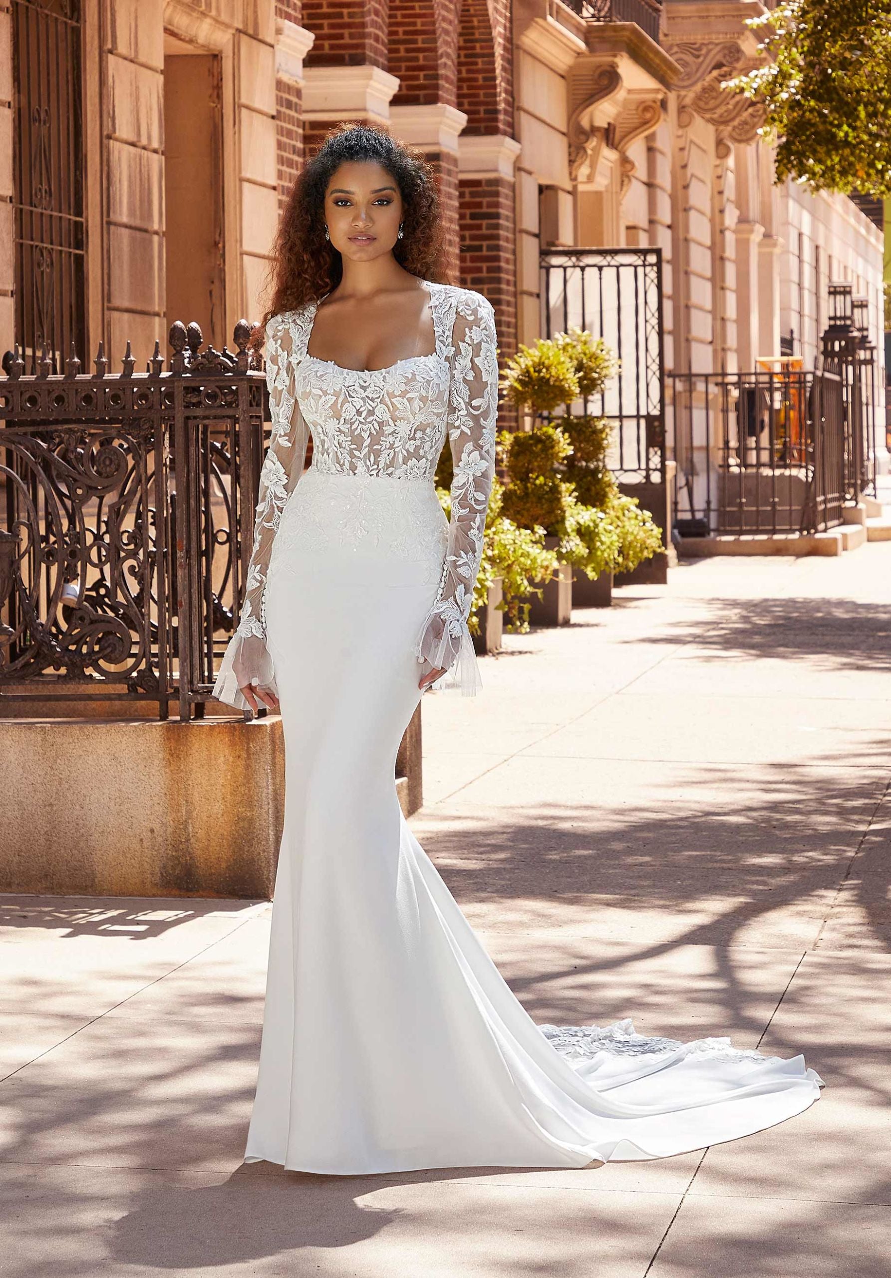 Glamorous Long Sleeve Lace Wedding Dress