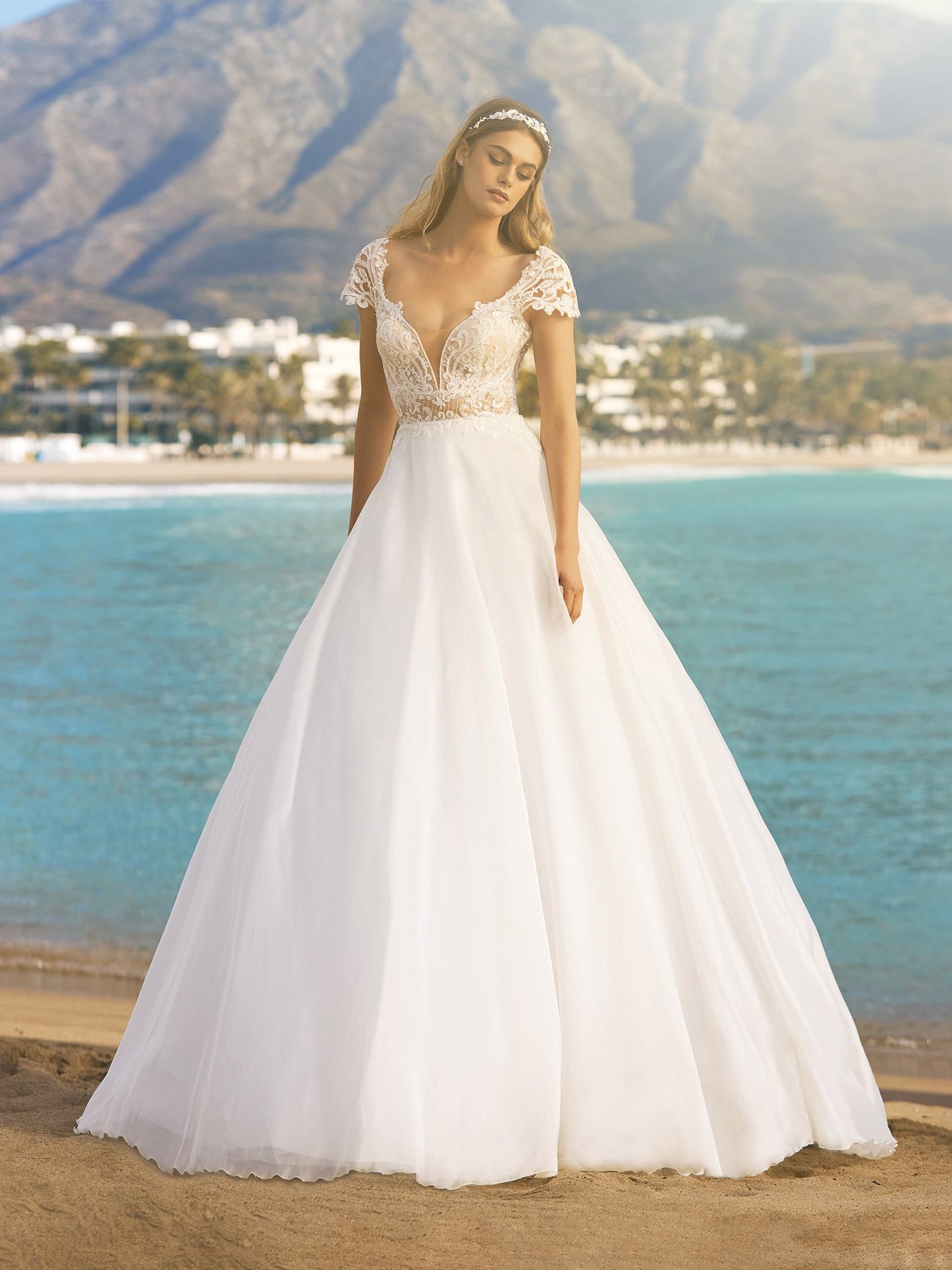 Saturn Pronovias