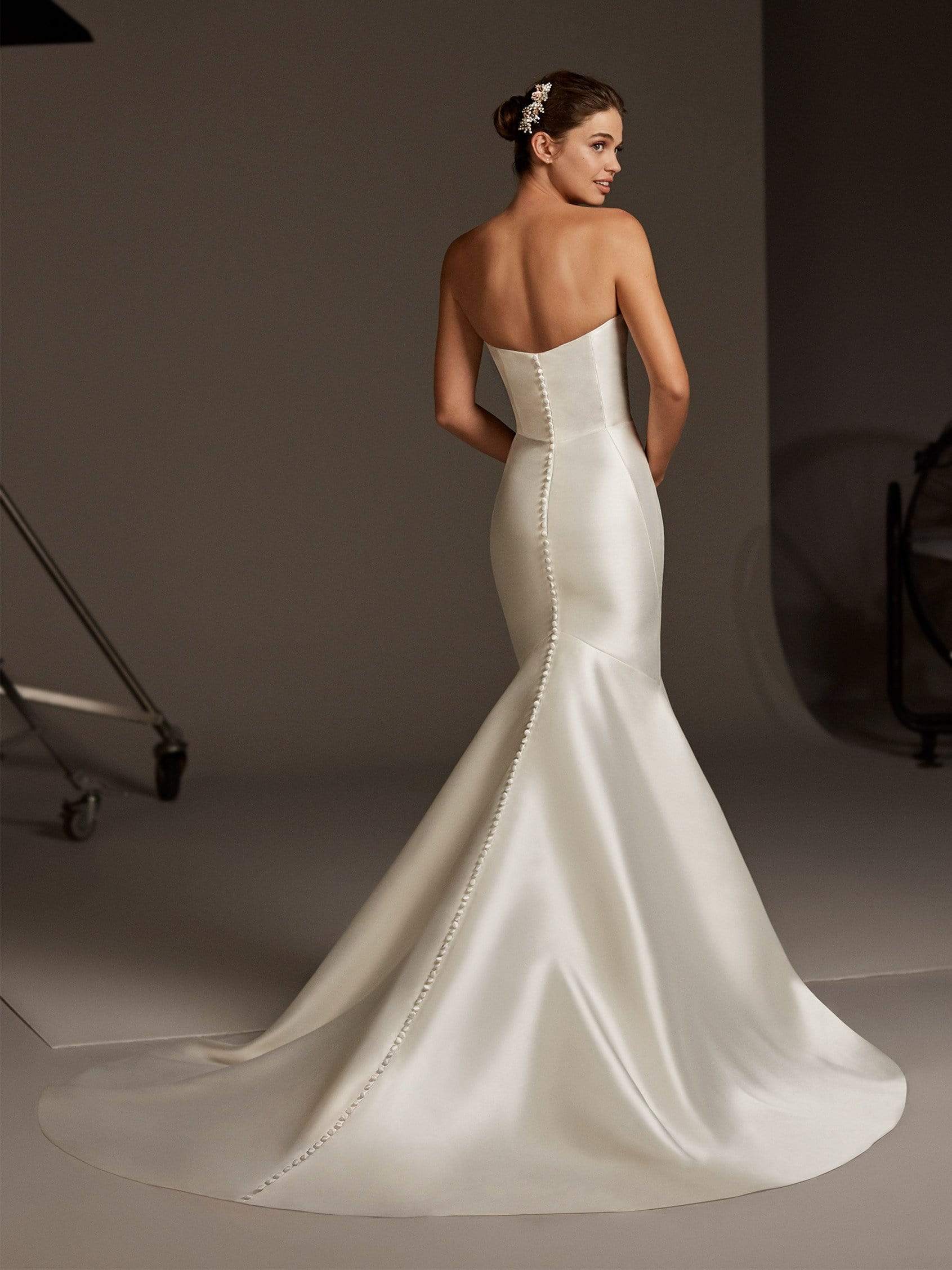 Oberon Pronovias
