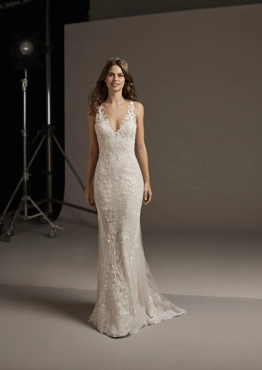 EOS Pronovias