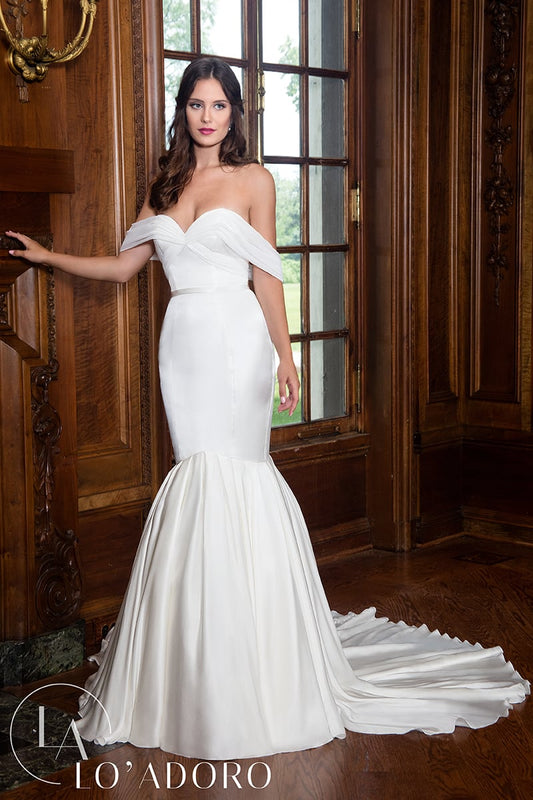 Heart Fitted Long Lo' Adoro Bridal In Ivory Color Rachel Allan