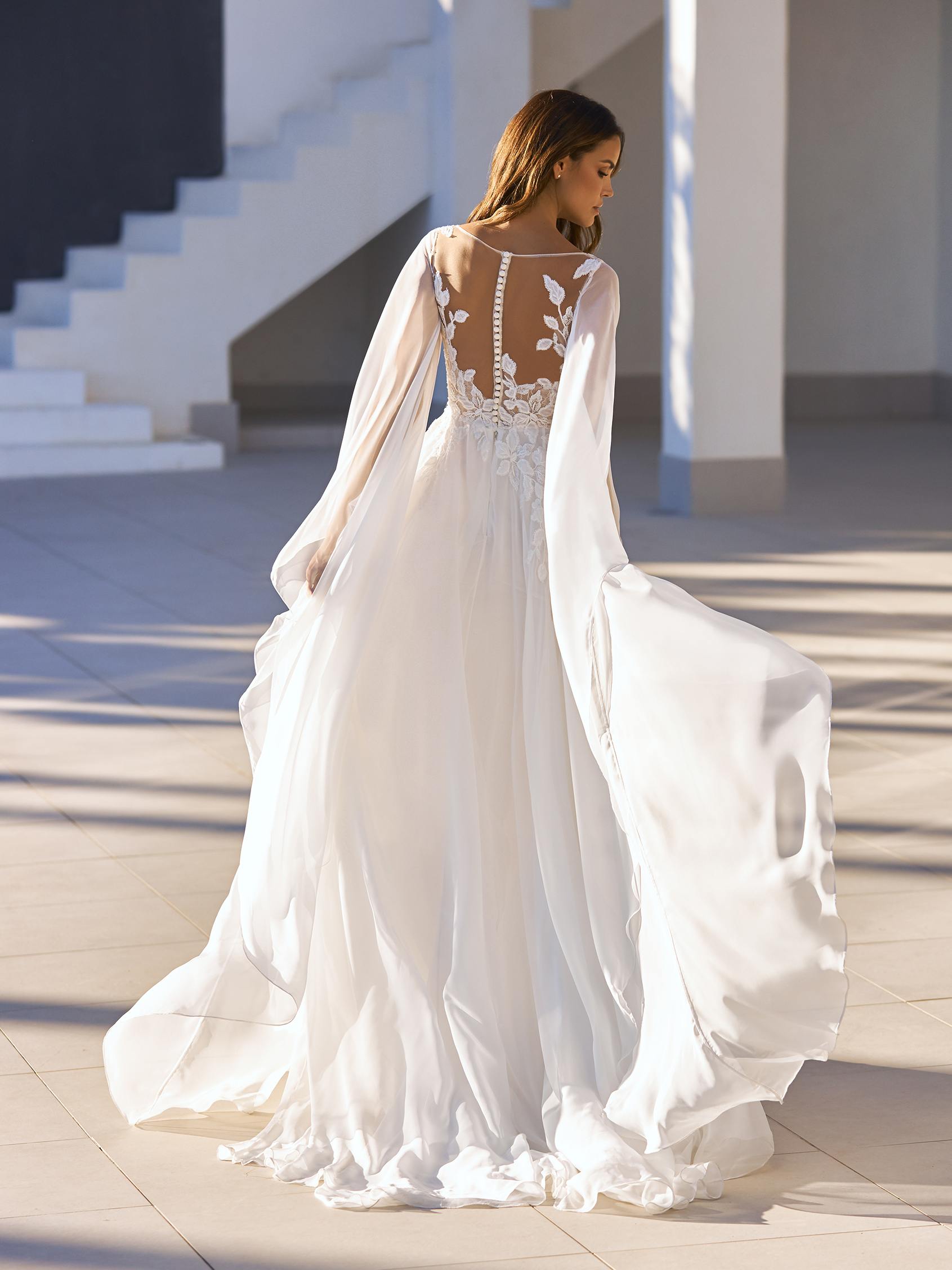 Pronovias polaris hotsell